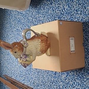 Longaberger Pottery Bunny Rabbit Teapot Spring Summer Easter 2006 WITH BOX